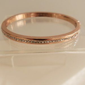 Kate  Spade "Ring It Up" Hinged Pave Bangle